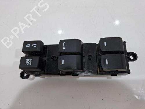 right-front-window-switch-suzuki-vitara-ly-2015-38525676 main image