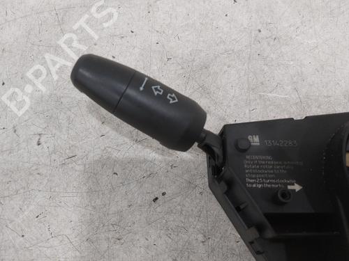 Switch VAUXHALL CORSA Mk III (D) (S07) 1.0 (L08) | BP26862172I30 - Image 2