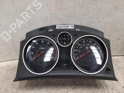 Used Instrument cluster VAUXHALL ZAFIRA Mk II (B) (A05) 1.6 (105 hp) 26794474