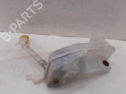 Used Windscreen washer tank Windscreen washer tank RENAULT CLIO IV (BH_) 1.5 dCi 90 (90 hp) 33754186 33754186