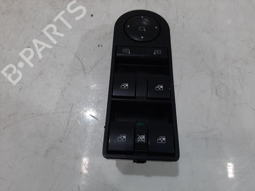 Used Switch Switch VAUXHALL ZAFIRA Mk II (B) (A05) 1.7 CDTI (110 hp) 33940813 33940813