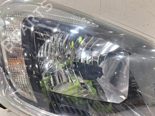 Right headlight VAUXHALL VIVARO B Bus (X82) 1.6 CDTi | BP32120592C29 