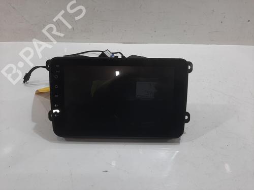 Used Radio VW POLO V (6R1, 6C1) 1.2 TSI 16V (90 hp) 26754358