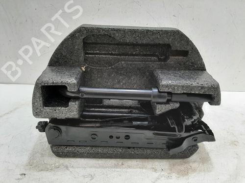 Kit rueda repuesto FORD FIESTA VI (CB1, CCN) 1.25 (60 hp) 32357432