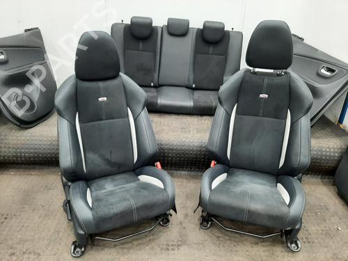 Seats set TOYOTA YARIS (_P13_) 1.5 Hybrid (NHP130_) | BP26852704C78
