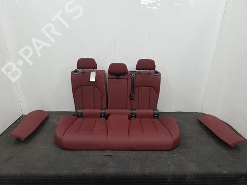 Sæde bagtil (2. række) Sæde bagtil (2. række) 39515418 39515418