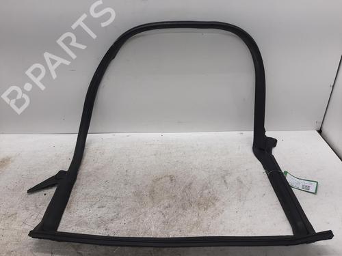 Used Rubber door seal TESLA MODEL 3 (5YJ3) EV AWD (351 hp) 29266135
