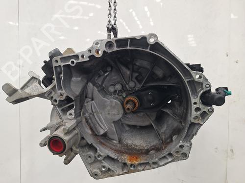 Used Gearbox VAUXHALL CORSA Mk V (F) 1.2 (101 hp) 32239697