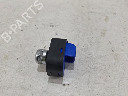 Switch AUDI A3 Sportback (8VA, 8VF) 1.4 TSI | BP32380955I30