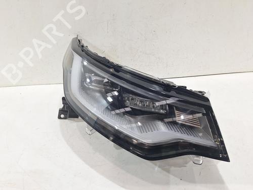 Used Right headlight LAND ROVER DISCOVERY V (L462) D350 MHEV 4x4 (349 hp) 31685439