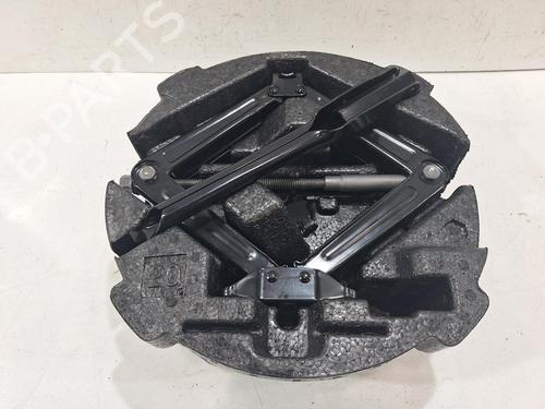 Used Jack Kit VAUXHALL MOKKA / MOKKA X (J13) 1.6 CDTi (136 hp) 31879179