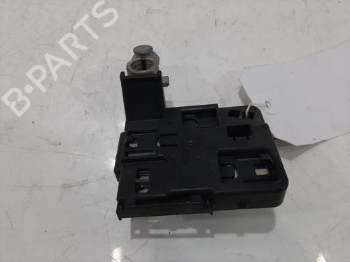 Used Fuse box JAGUAR I-PACE (X590) EV400 AWD (400 hp) 30179554