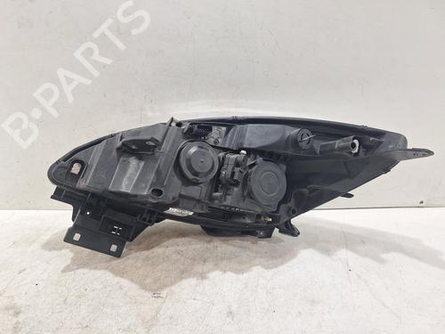 Right headlight RENAULT SCÉNIC III (JZ0/1_) 1.5 dCi | BP32357668C29