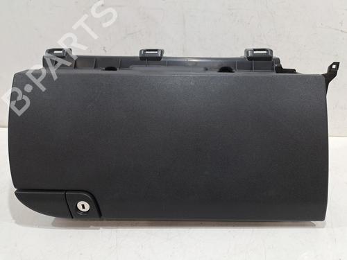 Handskerum KIA SORENTO III (UM) 2.2 CRDi 4WD (200 hp) 30179656