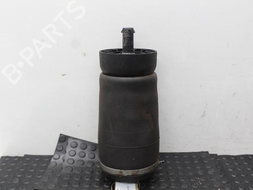 andre-land-rover-discovery-v-l462-2016-29235383 main image
