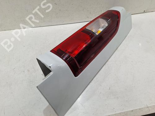 Feu arrière droit RENAULT TRAFIC III Van (FG_) 1.6 dCi 120 (FGMB, FGMC) (120 hp) 31879430