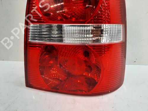 Right taillight VW TOURAN (1T1, 1T2) 2.0 TDI 16V | BP26758530C35 