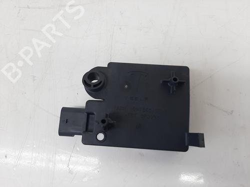 Computer TESLA MODEL 3 (5YJ3) EV AWD | BP29266225M11 - Image 2