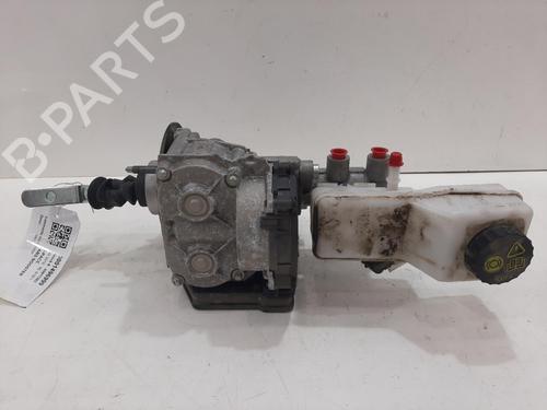 Used Brake master cylinder JAGUAR I-PACE (X590) EV400 AWD (400 hp) 28448637