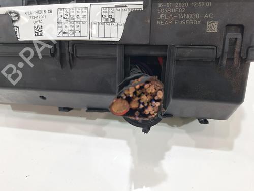 Fuse box LAND ROVER RANGE ROVER SPORT II (L494) 4.4 SDV8 4x4 | BP30927953E1 