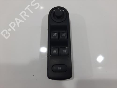 switch-renault-captur-i-j5_-h5_-2013-32089296 main image