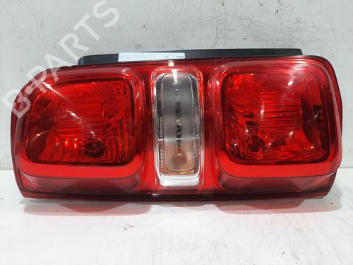 Used Left taillight PEUGEOT EXPERT Van (V_) 1.5 BlueHDi 100 (102 hp) 31285972