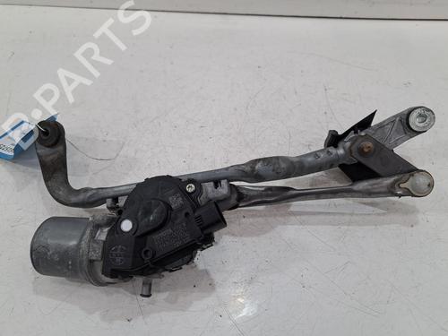 Used Front wiper motor TOYOTA YARIS (_P13_) 1.5 (NSP131_) (112 hp) 31879230
