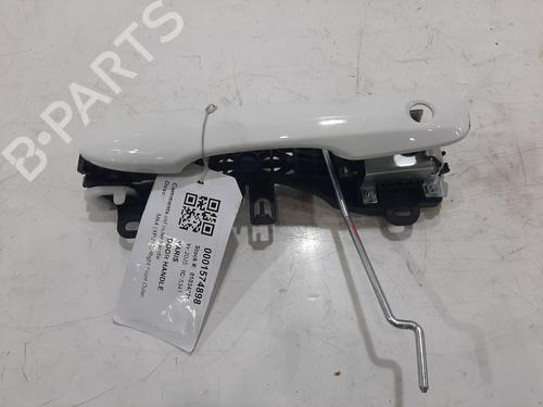 Used Exterior handle TOYOTA YARIS (_P21_, _PA1_, _PH1_) 1.5 Hybrid (MXPH10, MXPH11) (116 hp) 30609198