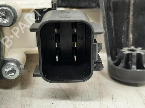 Front right window mechanism JAGUAR XE (X760) 2.0 D | BP26767766C23 