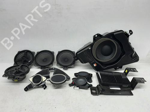 Used Speaker KIA SORENTO III (UM) 2.2 CRDi 4WD (200 hp) 31537492