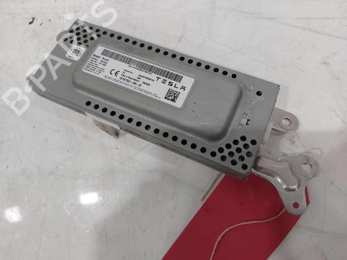Computer TESLA MODEL 3 (5YJ3) EV AWD (351 hp) 29266450