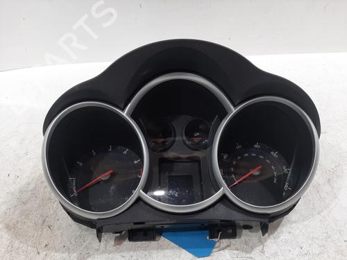 Used Instrument cluster CHEVROLET CRUZE (J300) 1.6 (113 hp) 26744385
