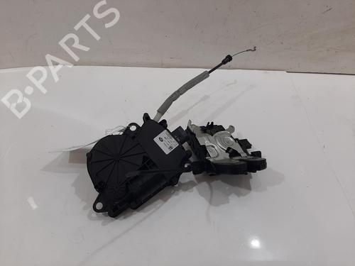 Used Tailgate lock LAND ROVER RANGE ROVER IV (L405) 3.0 SDV6 Hybrid 4x4 (340 hp) 30533073