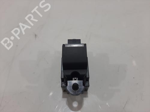 Switch JAGUAR I-PACE (X590) EV400 AWD | BP29882926I30 