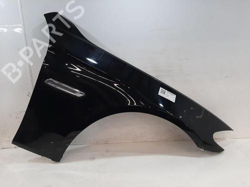 Used Right front fenders Right front fenders BMW 5 Touring (F11) 520 d (190 hp) 33282133 33282133