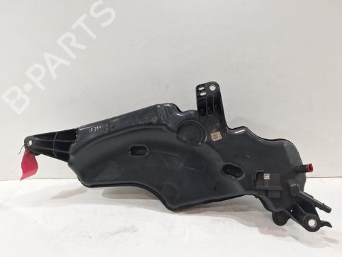 AdBlue-Tank für AUDI A3 Sportback (8YA, 8YF) 30 TDI (116 hp) 32214479