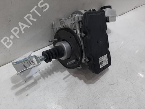 Brake master cylinder JAGUAR I-PACE (X590) EV400 AWD | BP30324228M77