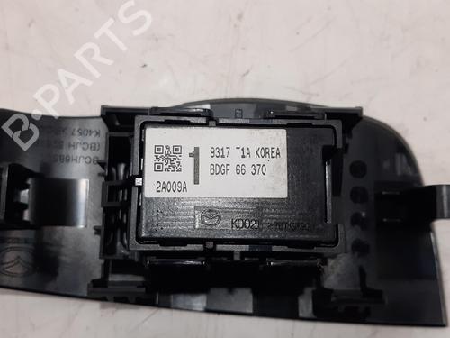 Right rear window switch MAZDA CX-30 (DM) SKYACTIV-X M Hybrid (DMFP) | BP33124445I28  - Image 5
