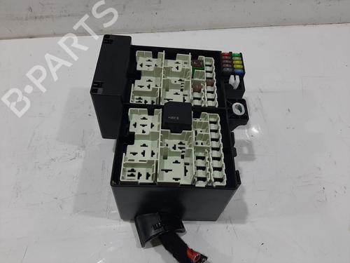 Used Fuse box JAGUAR I-PACE (X590) EV400 AWD (400 hp) 30789341