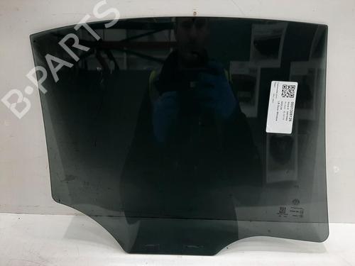 rear-left-door-window-alfa-romeo-giulia-952_-2015-26764974 main image