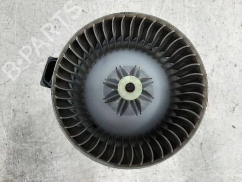 Varmeblæser TOYOTA YARIS (_P9_) 1.33 VVT-i (NSP90_, NSP90R) (100 hp) 26817001