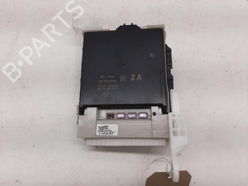 Øvrige styreenhet Øvrige styreenhet TOYOTA COROLLA Hatchback (_E21_, _EA1_, _EH1_) 1.8 Hybrid (ZWE211, ZWE219) (122 hp) 33839214 33839214