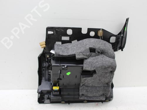 Used Glove box AUDI A5 (8T3) 2.0 TFSI (180 hp) 26867958