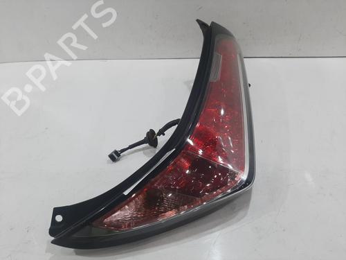 Farolim direito TOYOTA AYGO (_B4_) 1.0 (KGB40) (69 hp) 31305703