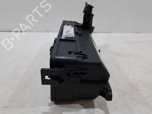 Fuse box LAND ROVER RANGE ROVER IV (L405) 4.4 SDV8 4x4 | BP30057712E1 