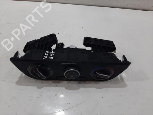 Used Climate control Climate control 37608003 37608003
