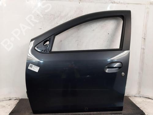 Used Left front door DACIA DUSTER (HM_) 1.3 TCe 130 (HMMF) (131 hp) 30928573