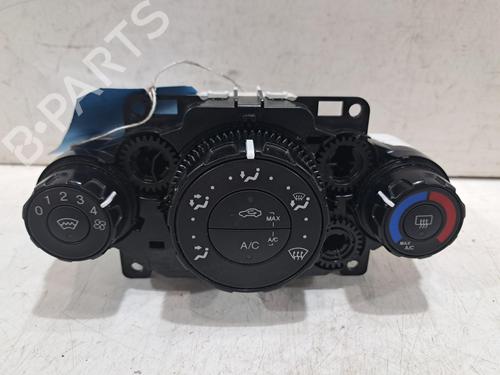 AC Styreenhet / Manøvreringsenhet FORD FIESTA VI (CB1, CCN) 1.6 Ti (105 hp) 30496798