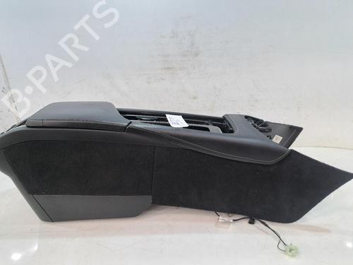 Middenconsole VOLVO XC90 II (256) B5 Mild-Hybrid AWD (235 hp) 32718013