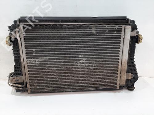 Used Water radiator Water radiator VW TOURAN (1T3) 1.6 TDI (105 hp) 32976278 32976278